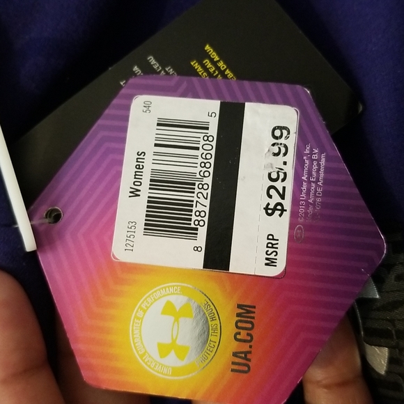 UNDER ARMOUR WOMEN'S HAT - Picture 6 of 6